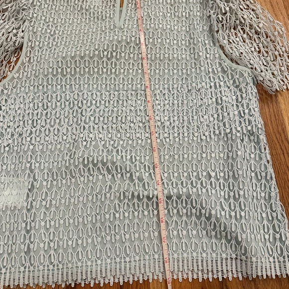 ✨ Club Monaco Lace Overlay Puff Sleeve Blouse - Size XS ✨ - Picture 9 of 11